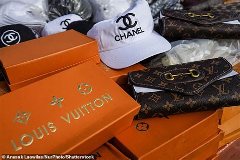 is it legal to sell fake clothing|selling designer handbags illegal.